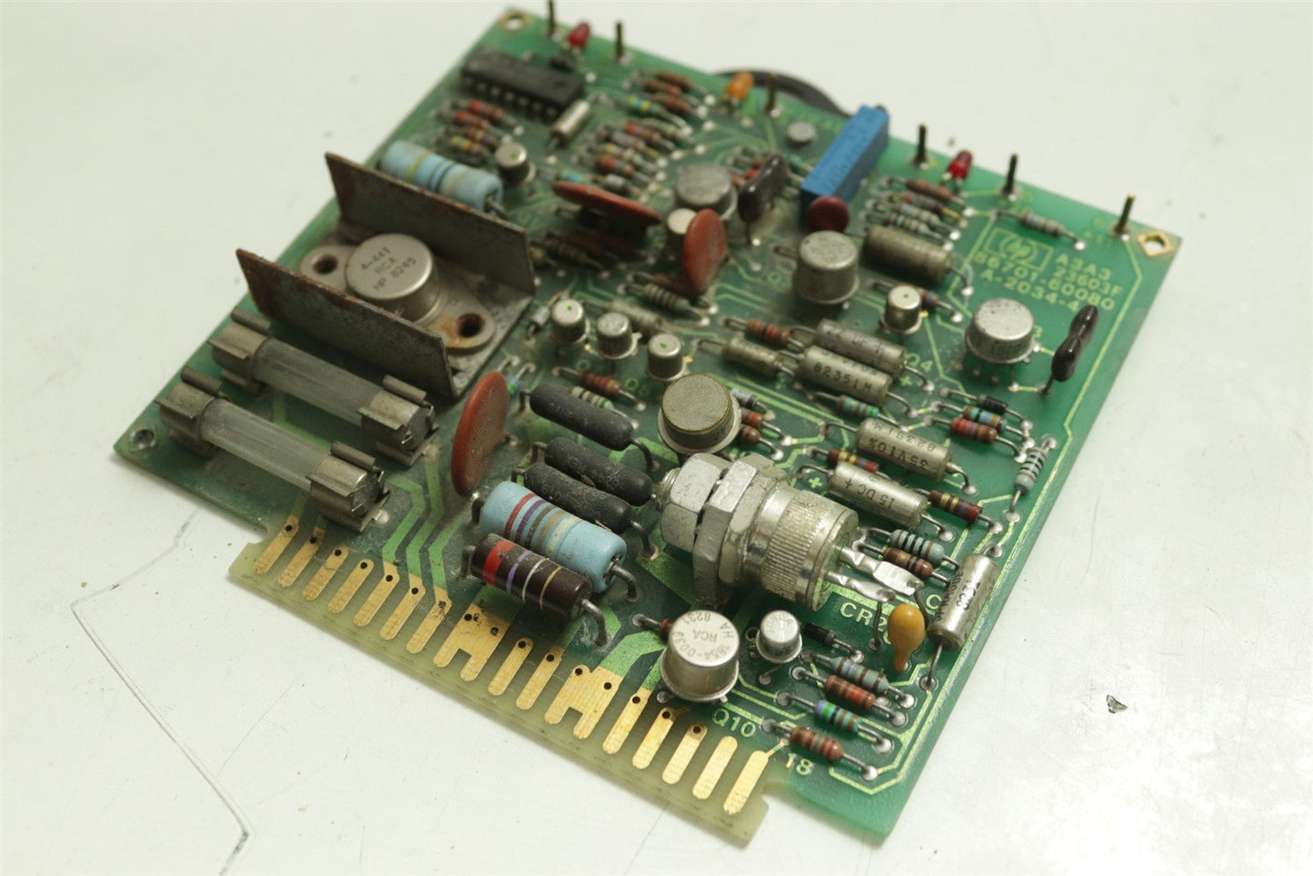 HP Agilent 8672A Signal Generator 2-18GHz Board 86701-60080