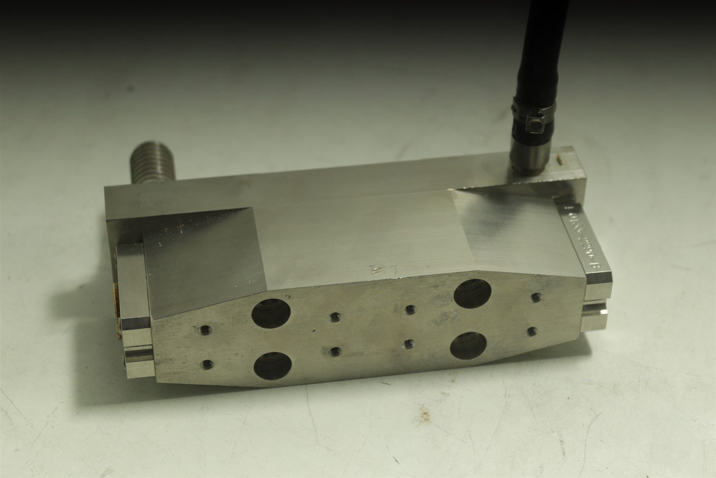 ND Yag High Harmonics High Power Laser Cavity 0133-2270-D