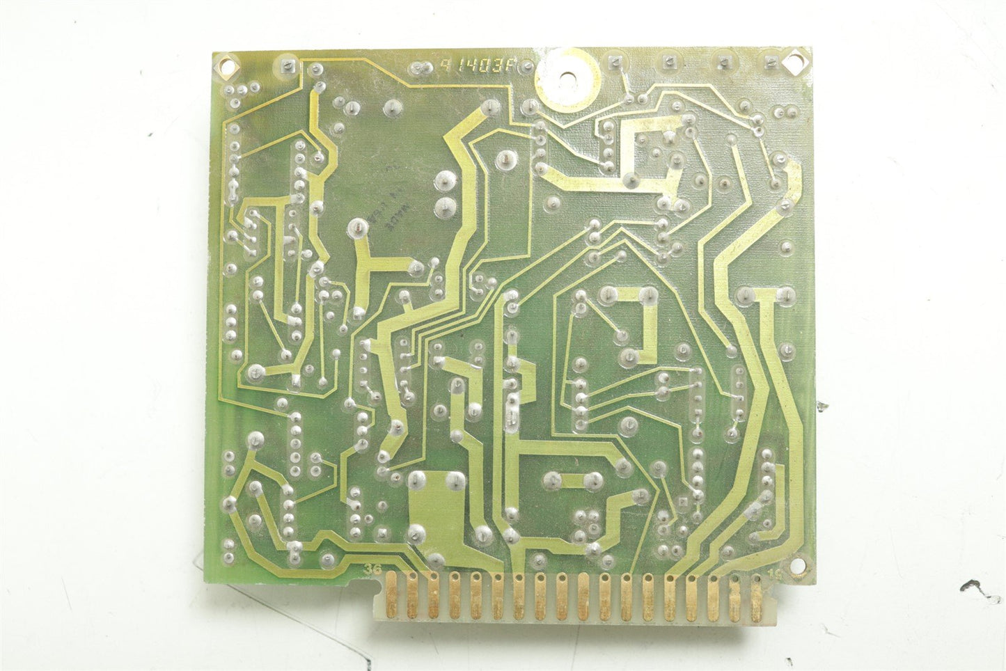 HP Agilent 8672A Signal Generator 2-18GHz Board 86701-60014