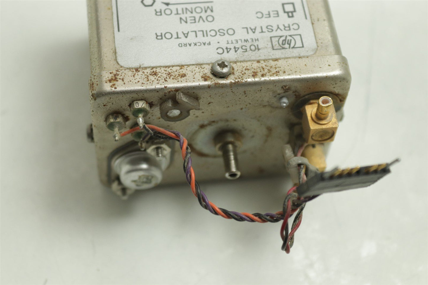 HP Agilent 8672A Signal Generator 2-18GHz Crystal Oscillator 10544C