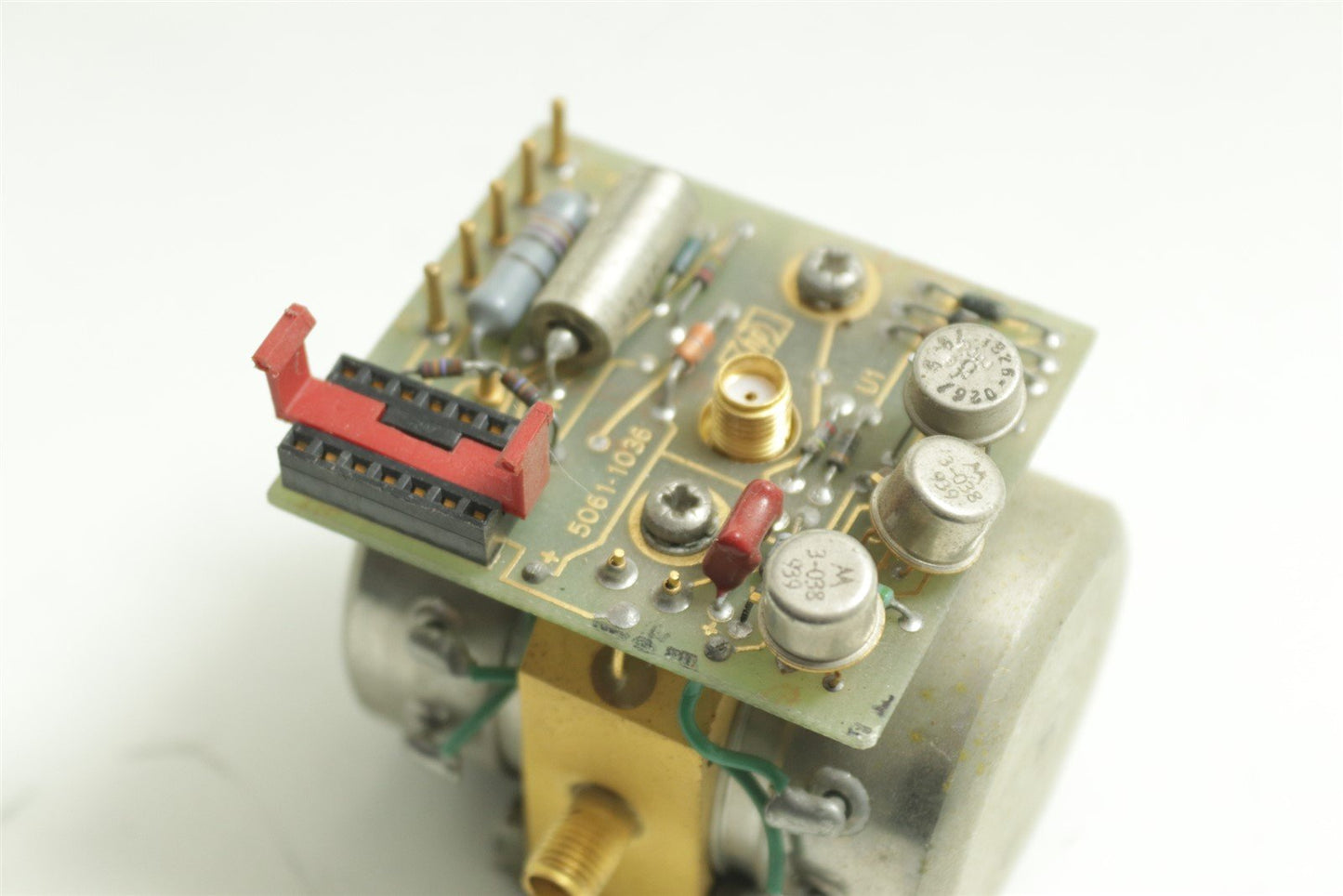 HP Agilent 8672A Signal Generator 2-18GHz YIG Tuned Multiplier 5086-7151