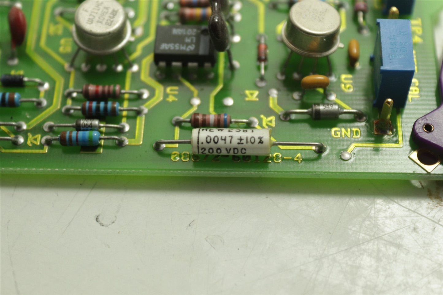 HP Agilent 8672A Signal Generator 2-18GHz PCB Board 08672-60128