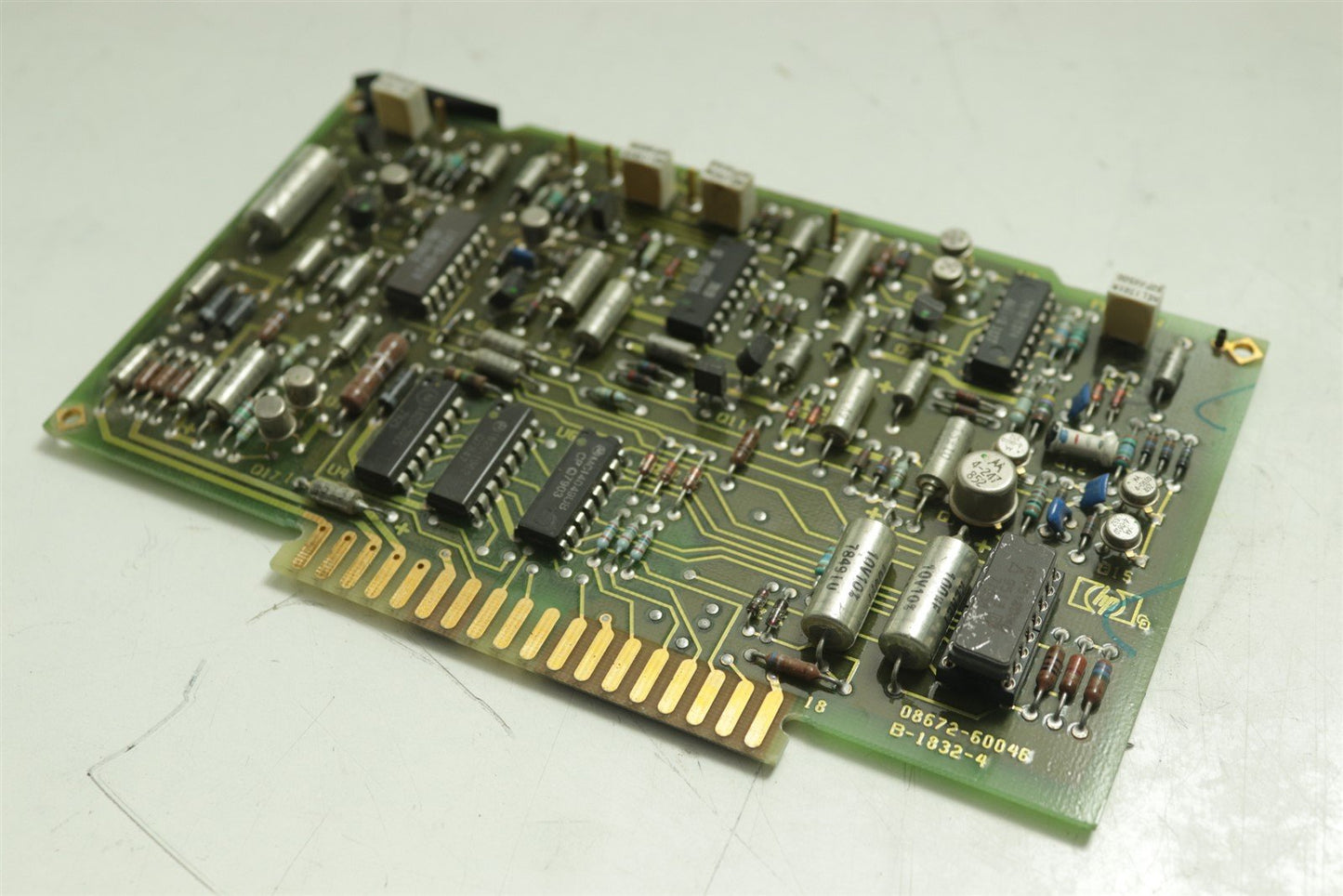 HP Agilent 8672A Signal Generator 2-18GHz PCB Board 08672-60046