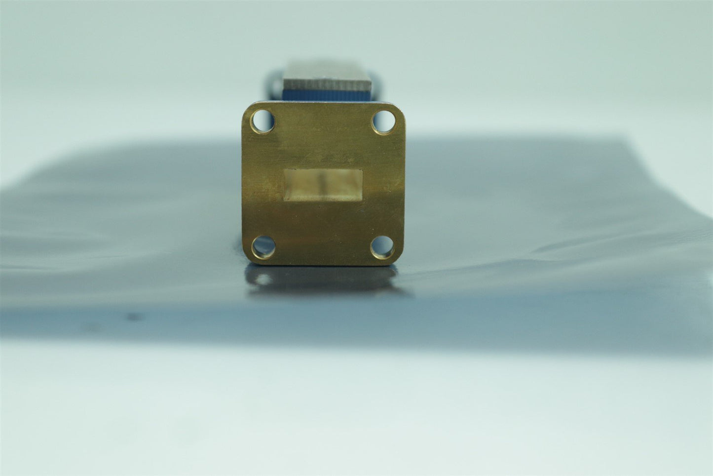 Dorado International WR42 Fixed Attenuator Waveguide 22-33GHz 30dB