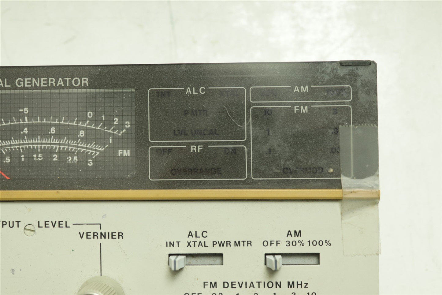 HP Agilent 8672A Signal Generator 2-18GHz Front Panel Assy 08672-60101