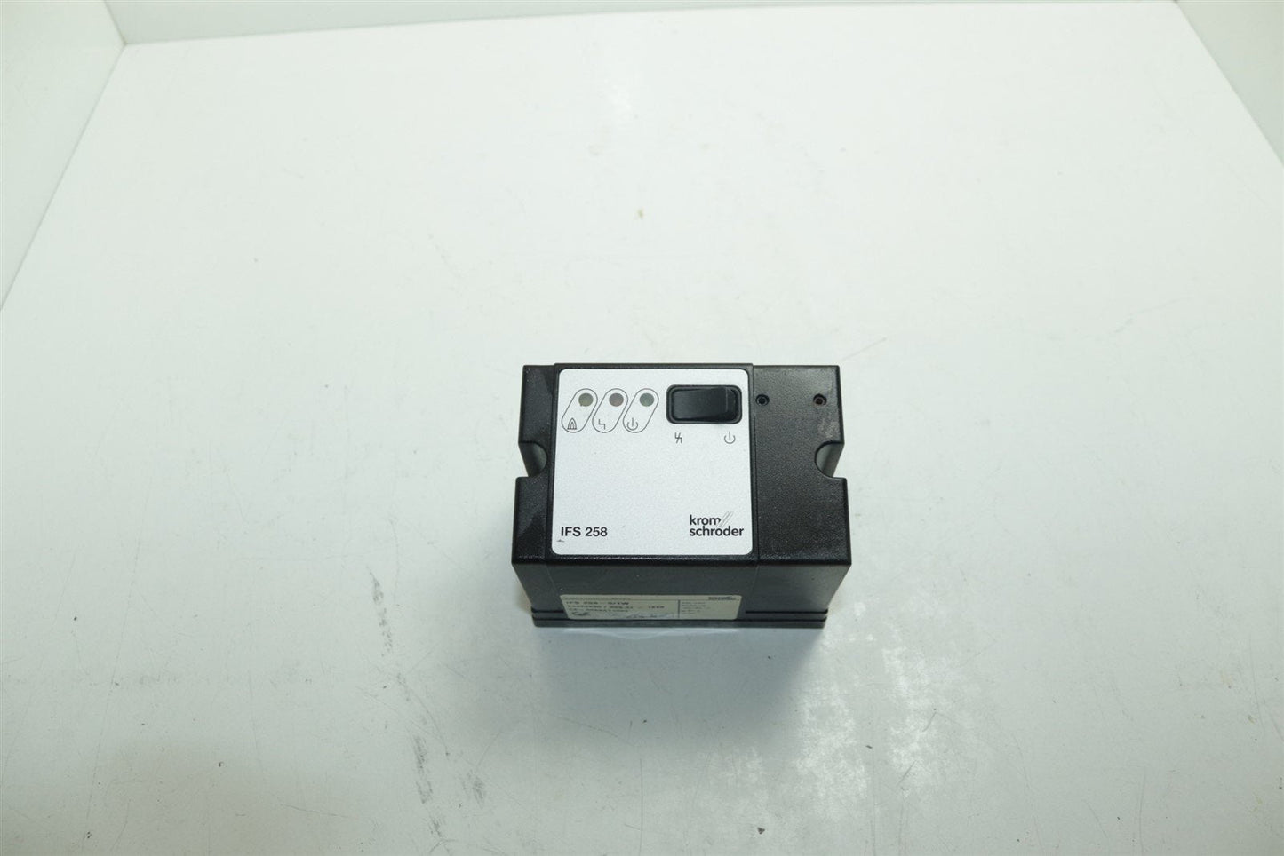 Krom Schroder IFS 258-5/1W Automatic Burner Control Unit Controller