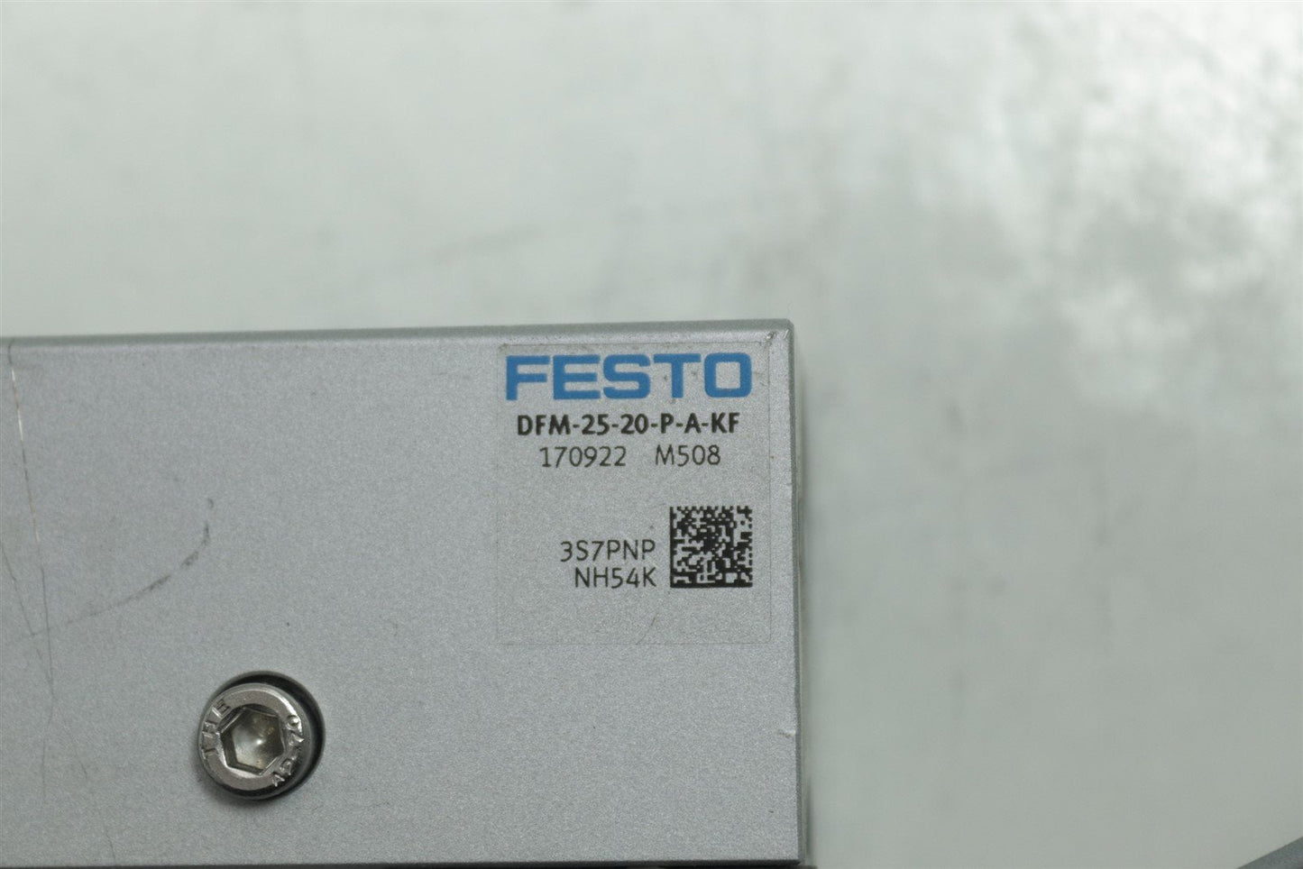 Festo DFM-25-20-P-A-KF 170922 Pneumatic Guided Cylinder