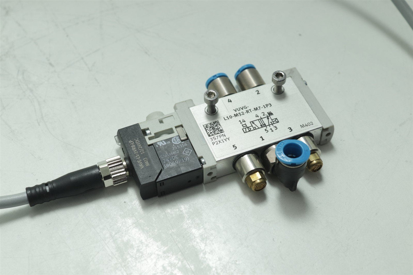 Festo Valve VUVG-L10-M52-RT-M7-1P3 566474