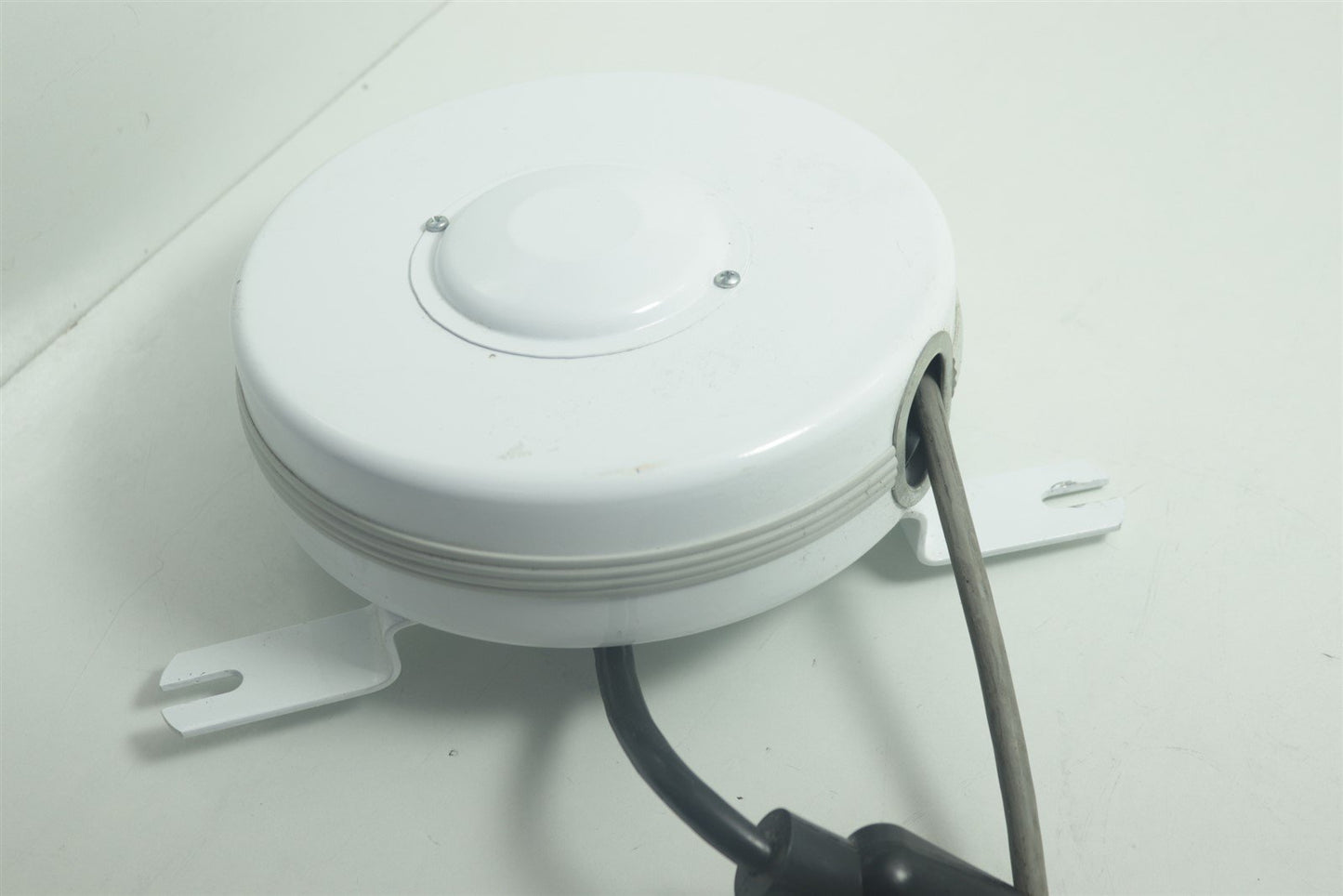 Retractable Power Cable Reel for Medical Environments