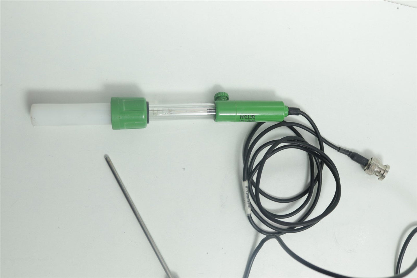 Hanna Instruments HI 2211 Bench pH/ORP Meter With Probes & Power Cable