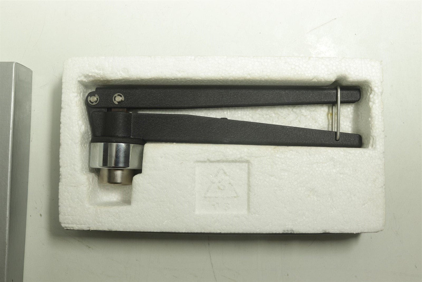Thermo Scientific Vial Crimper Tool