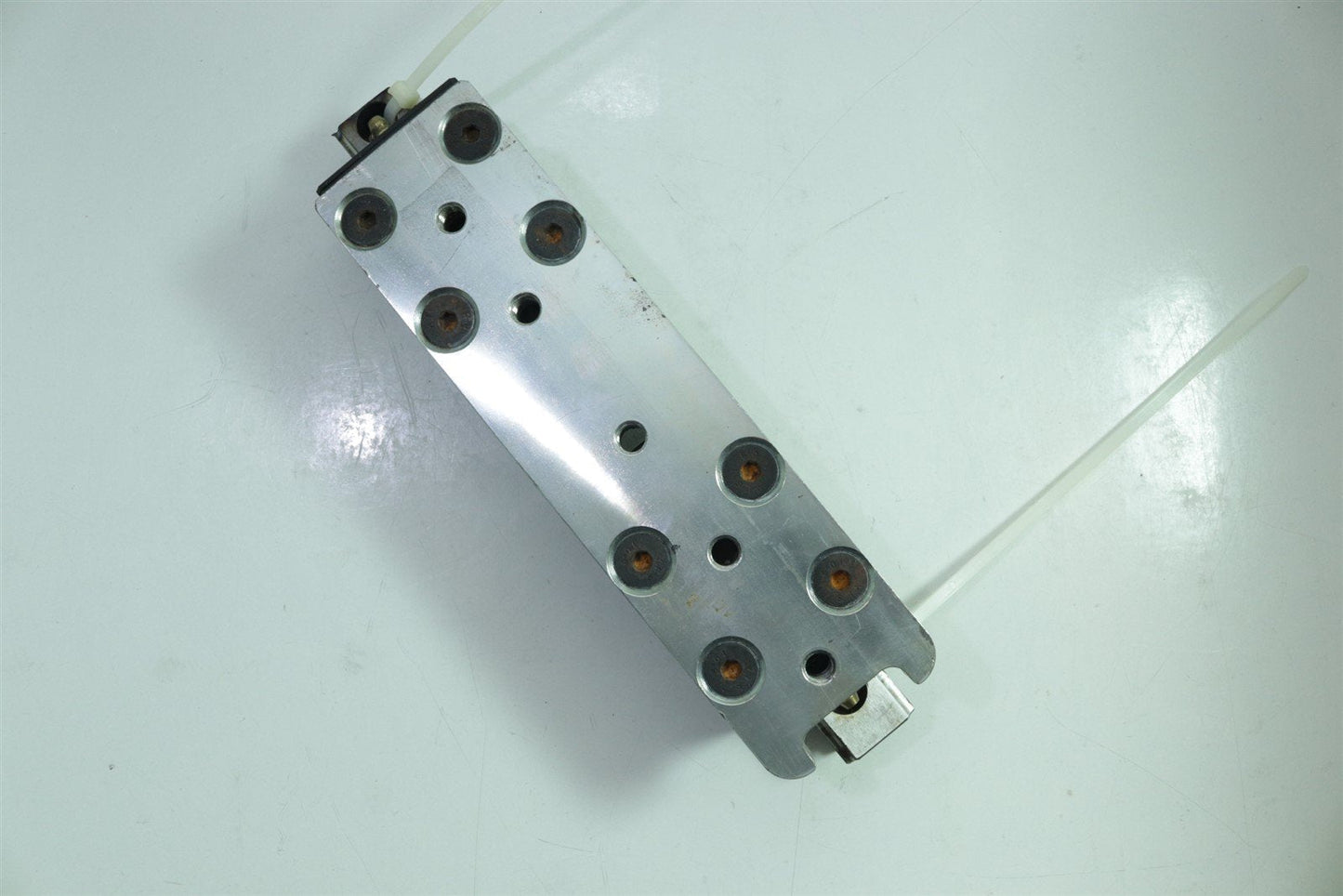 THK Linear Motion Guide Rail W/ 2 HSR30 H-NBR Carts