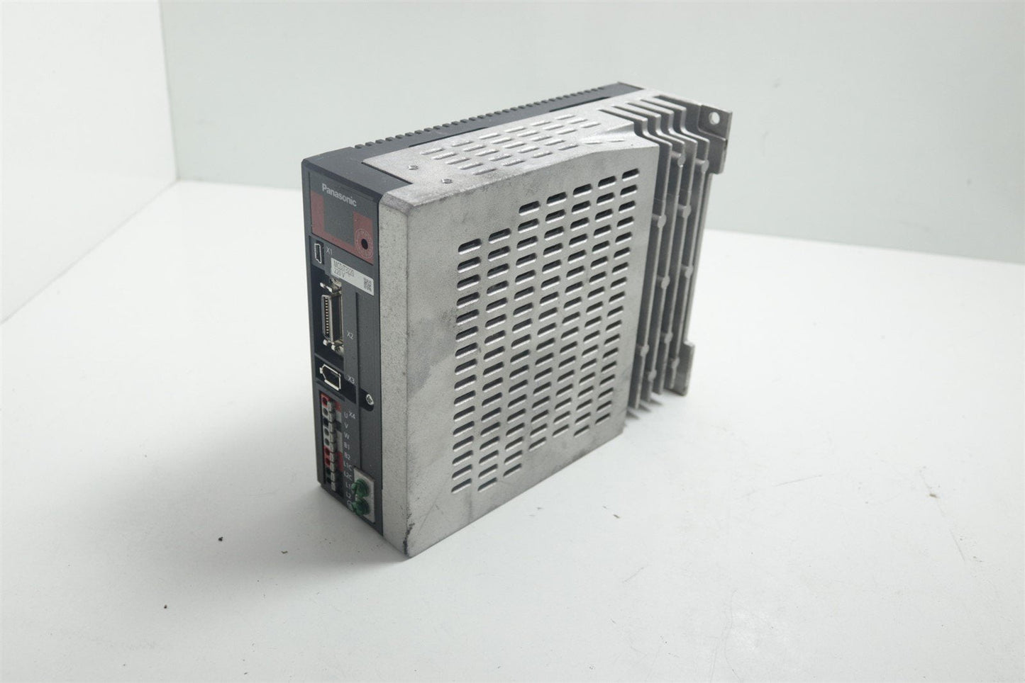 Panasonic Servo Driver 240V 3ϕ 4.0A 750W 500Hz MCDJT3220