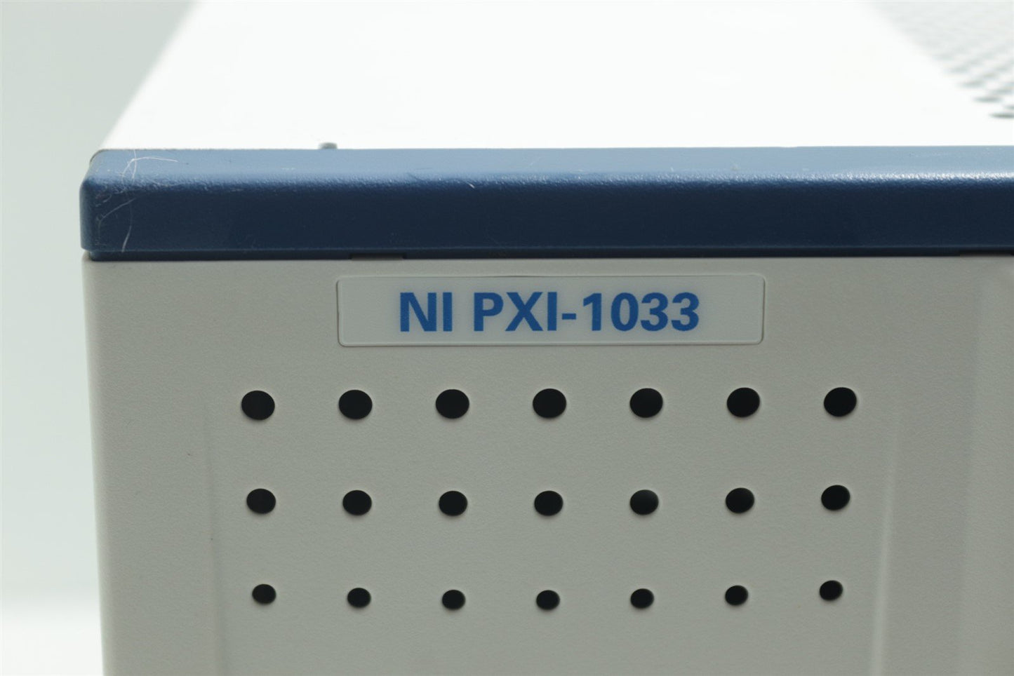 National Instruments NI PXI-1033 Mainframe 194918E-01L REV 3.8