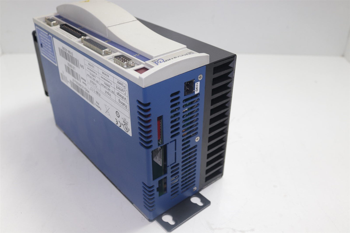 Kollmorgen Servostar CD Lite LE10702 Servo Drive 230VAC 3Φ 10A/Φ 3.5KVA