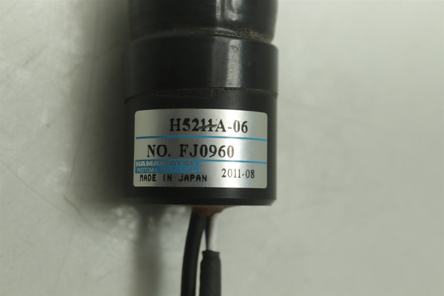 Hamamatsu H5211A-06 Photomultiplier Tube