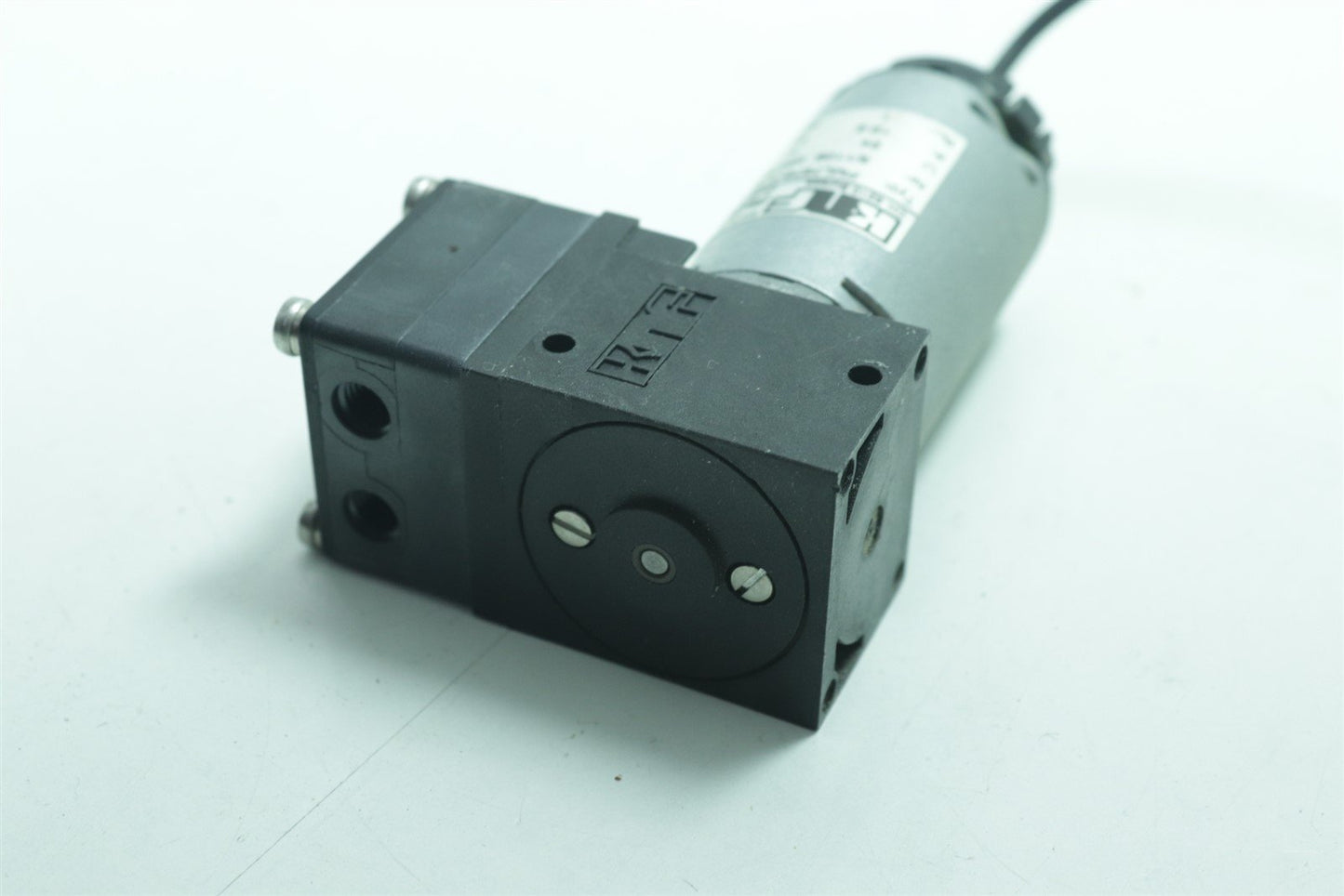 Waters Acquity UPLC Sample Manager FTN KNF Pump PML7576-NF30-5