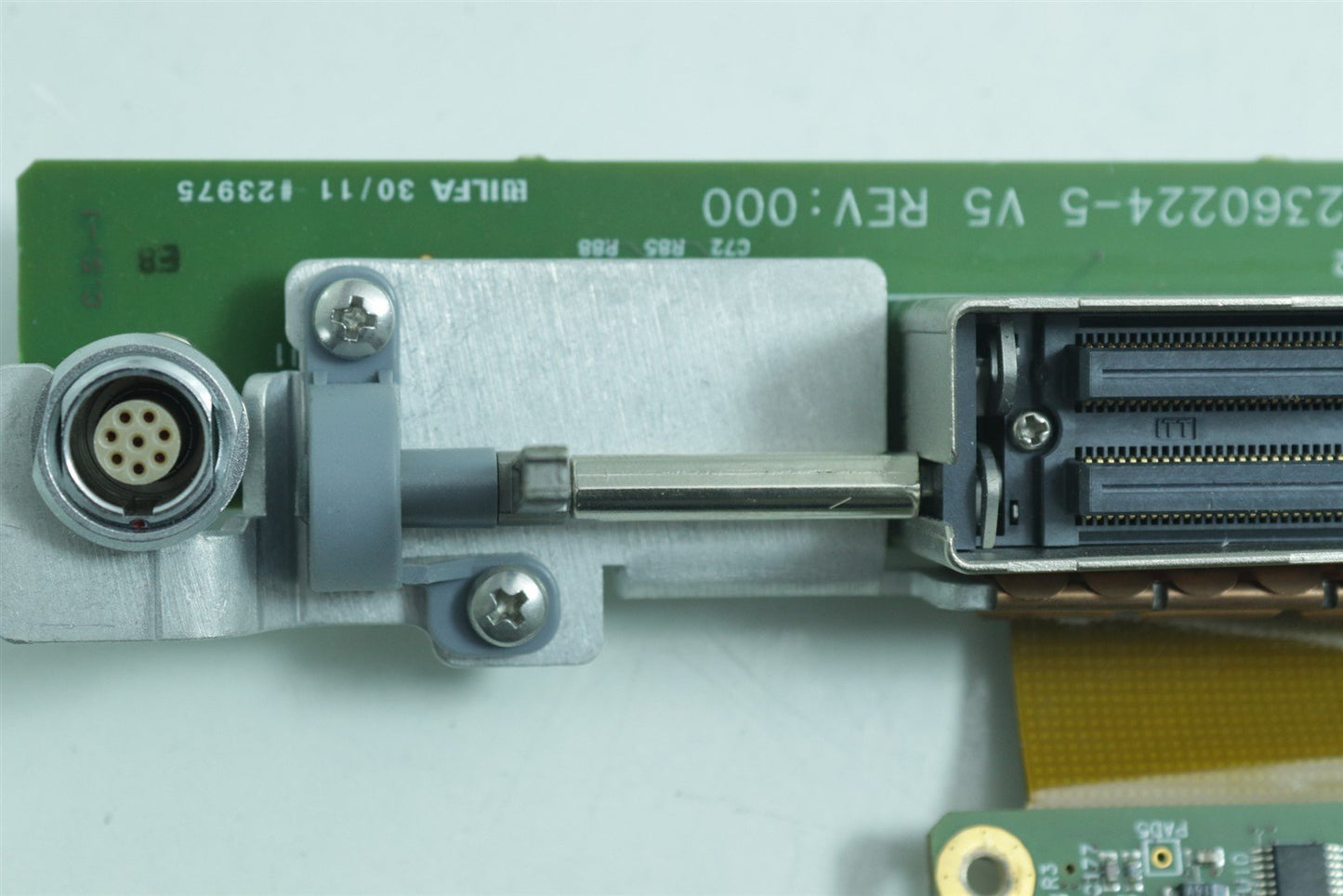 GE HealthCare VIVID I/Q PROBE & MUX ASSY MODEL R2360224-5/R2379846-5/R2360223-5