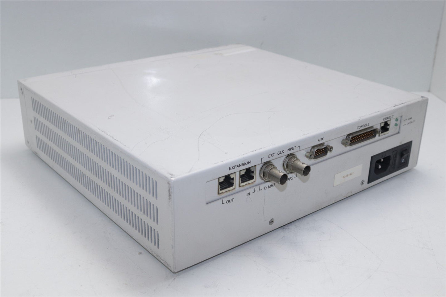 NetCom SMB-200 SmartBits 200 Performance Analysis System w/ ML-7710 x2