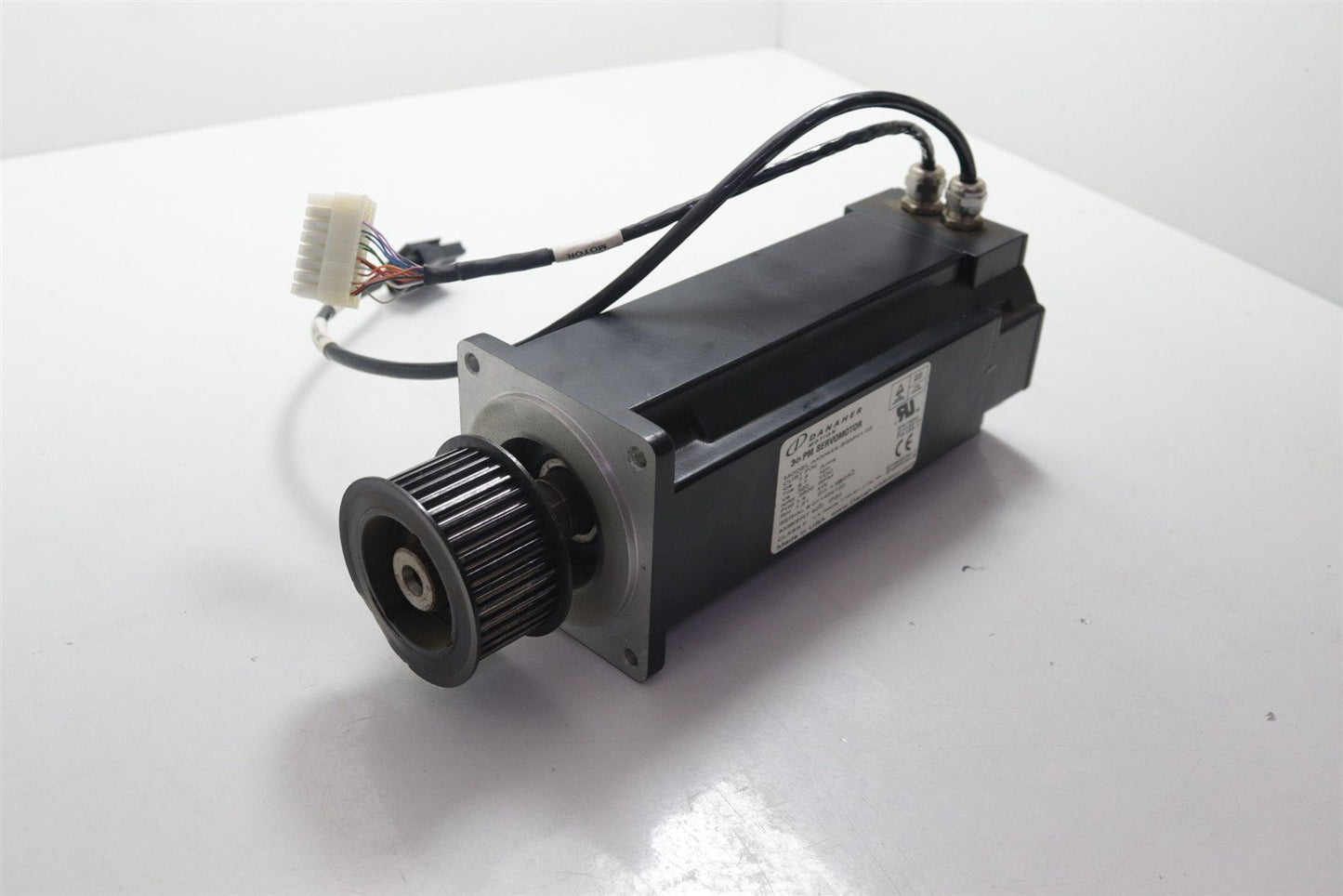 Danaher Motion AKM44s-BSMN1-02 1.4 kW ServoMotor Assy