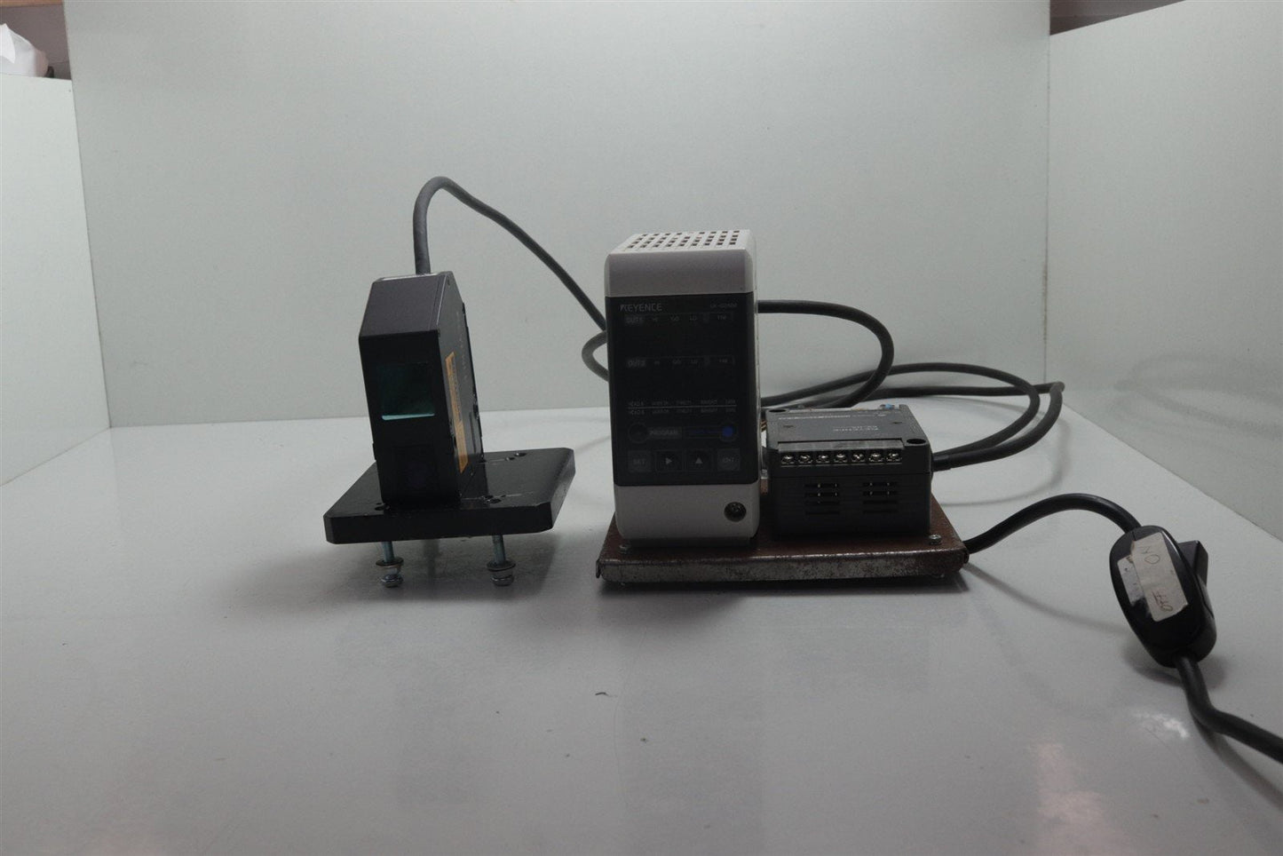 Keyence Laser Displacement Sensor LK-G3001 LK-GD500 LK-G82 KV-U2