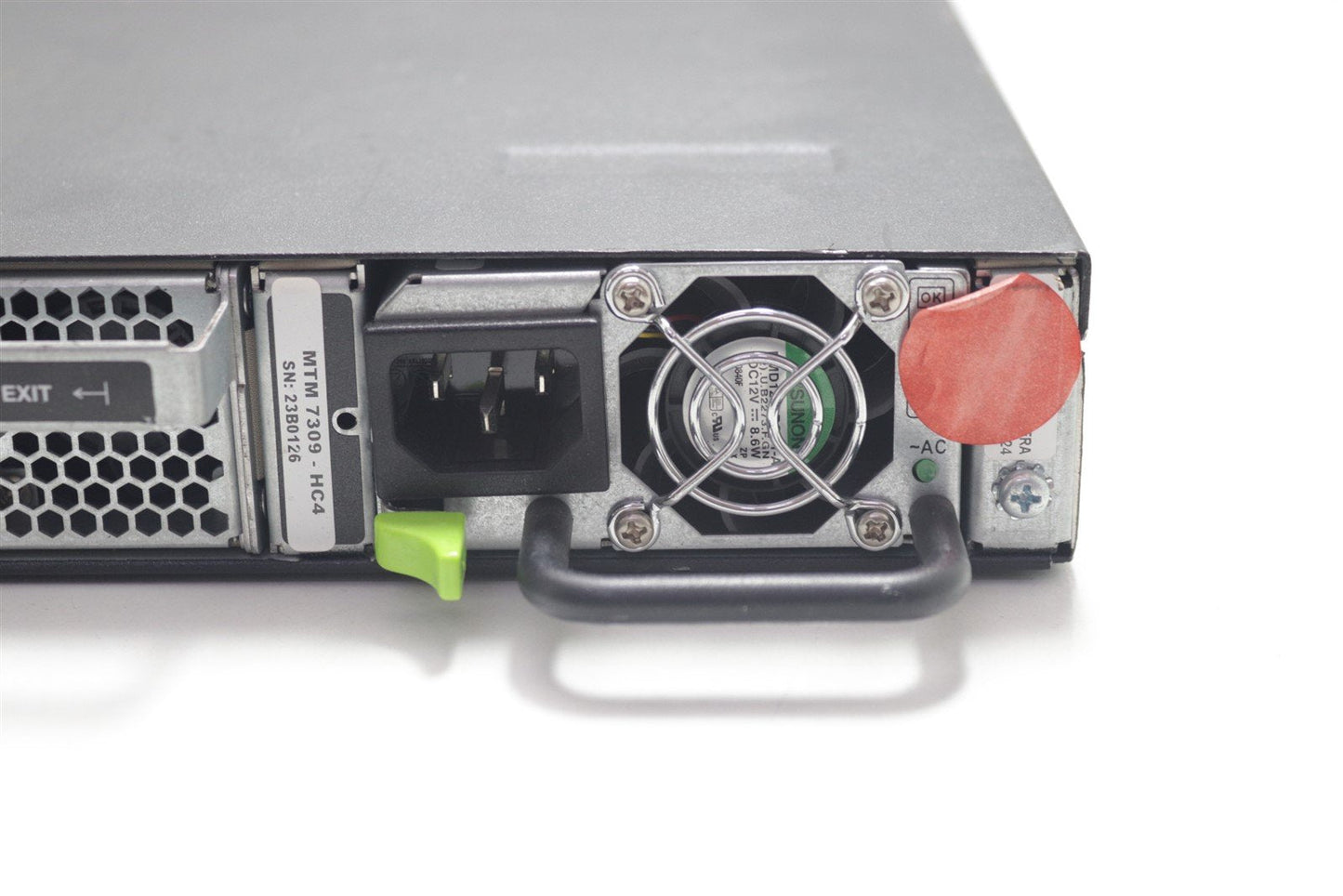 IBM RackSwitch G8264 48 ports 10Gigabit SFP 4x40 Gigabit Switch 2PSU 49Y7923