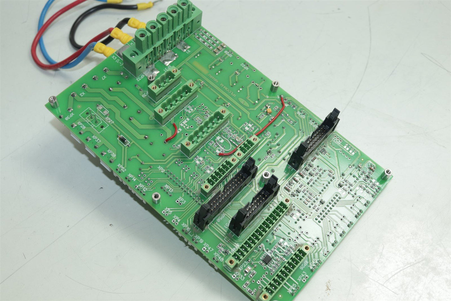 Laticom Laser Power Supply PSL-I-1500-450 Distribution Card Assy