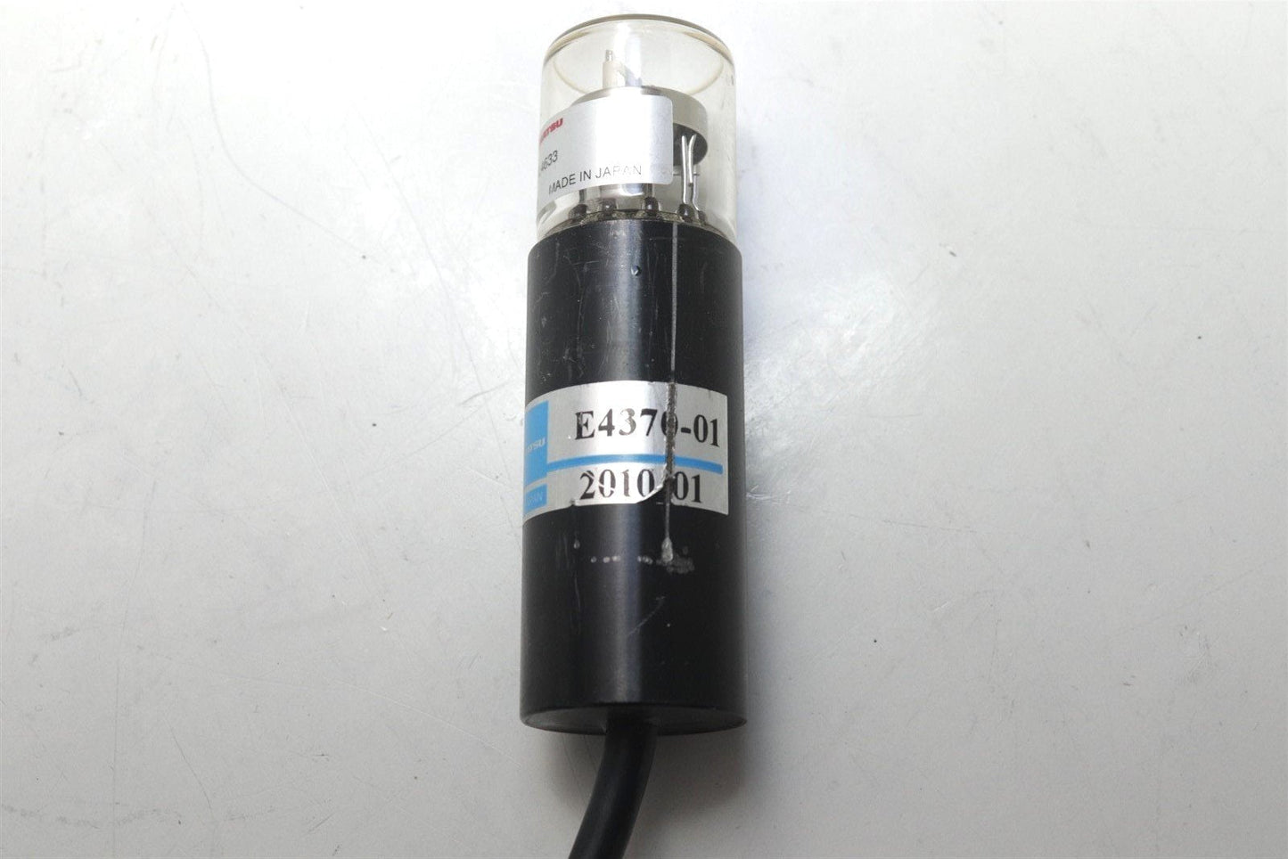 Hamamatsu L4633-01 Xenon Flash Lamp with Socket E4370-01