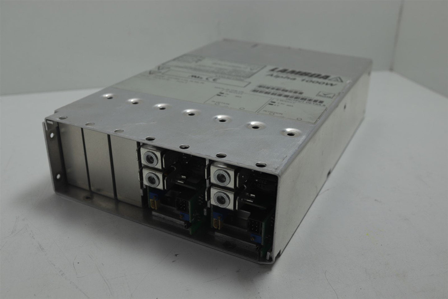 TDK Lambda ALPHA 1000w J10037 I: 94.4VAC / 133-328VDC Output:5V / 3.3V