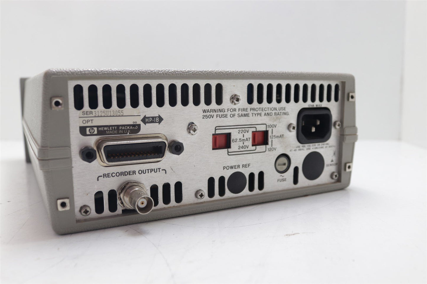 HP Keysight 437B RF Power Meter -70dBm to +44dBm 100kHz-110GHz Tested Calibrated