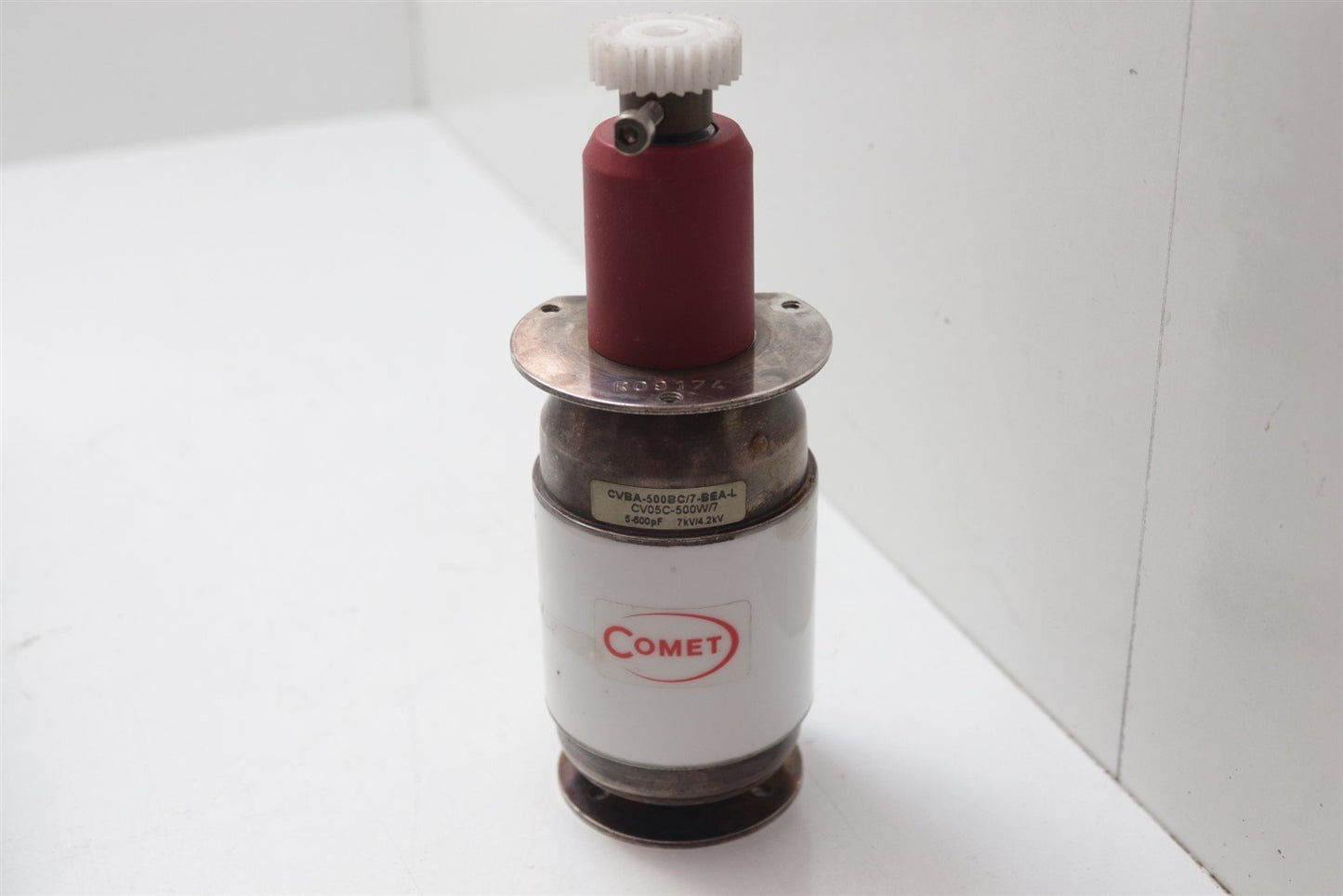 COMET CVBA-500BC/7-BEA-L 5-500pF 7/4.2kV Peak Variable Vacuum Capacitor