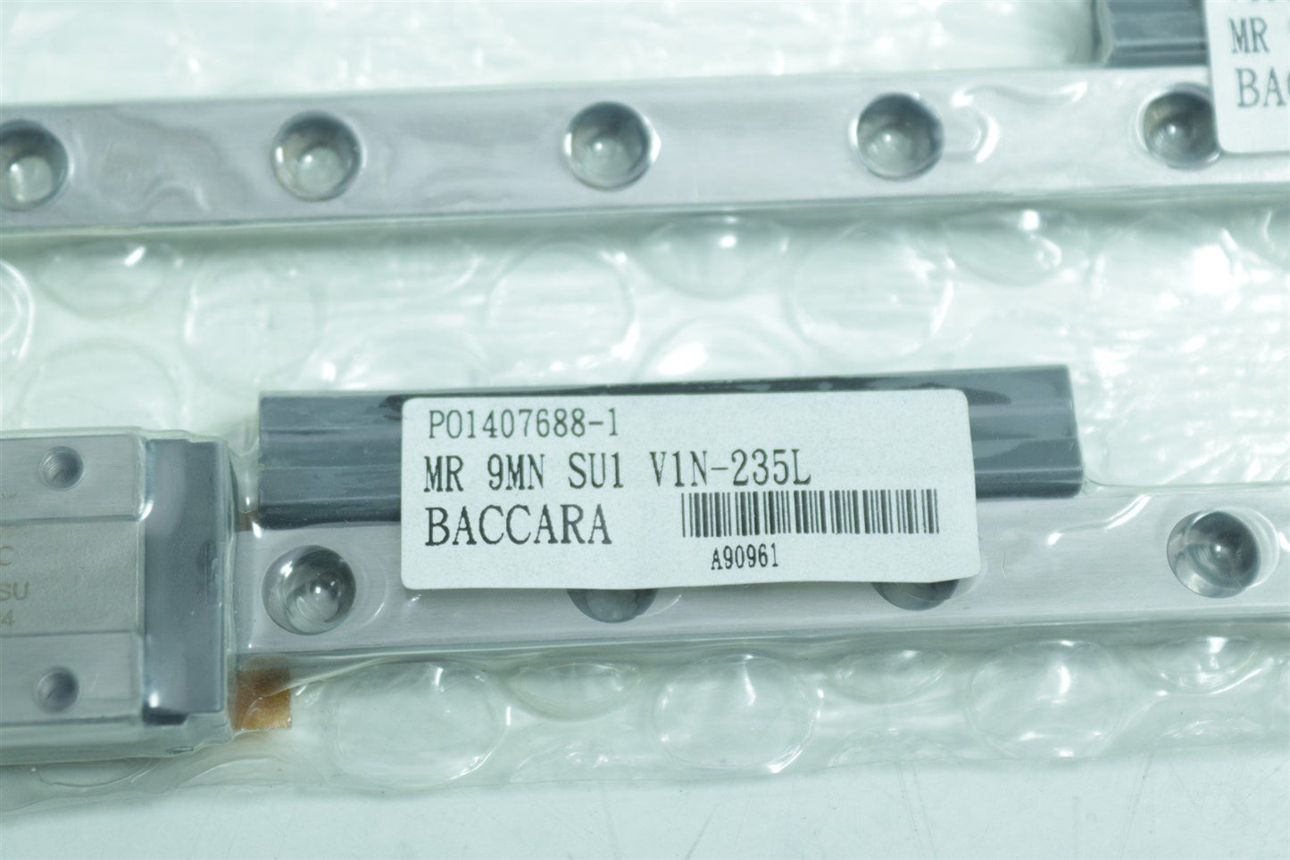 CPC 3 Piece Set Linear Guide Block Carriage MR9MN 235mm Length Rail V1N-235L