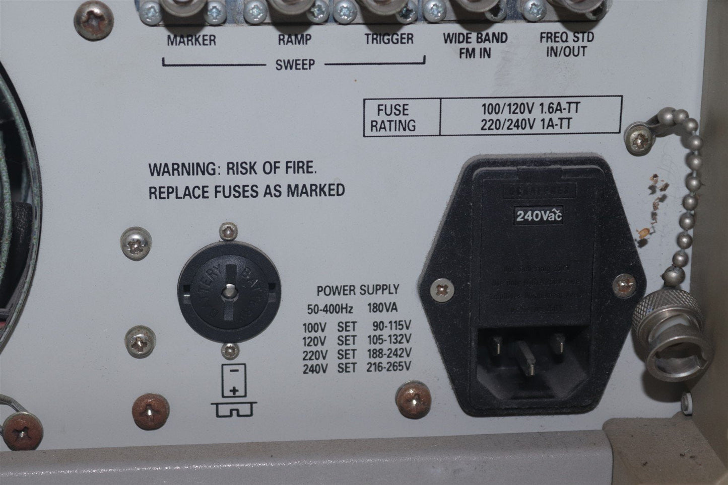 Marconi Instruments 2031 10kHz-2.7GHz Signal Generator OPT 02 Tested