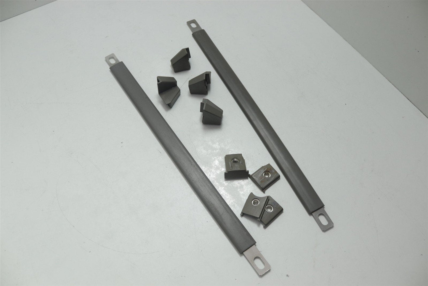 HP 4x Plastic Legs 2x Plastic Handles Set