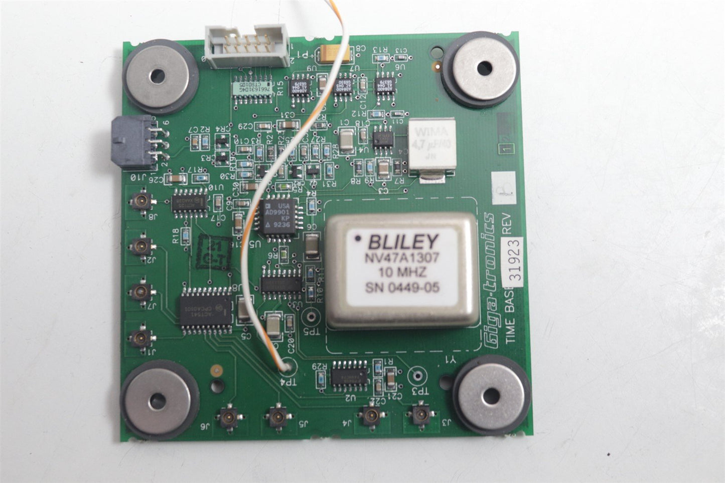 Gigatronics 12000A Microwave Synthesizer Time Base Board 31923 REV B