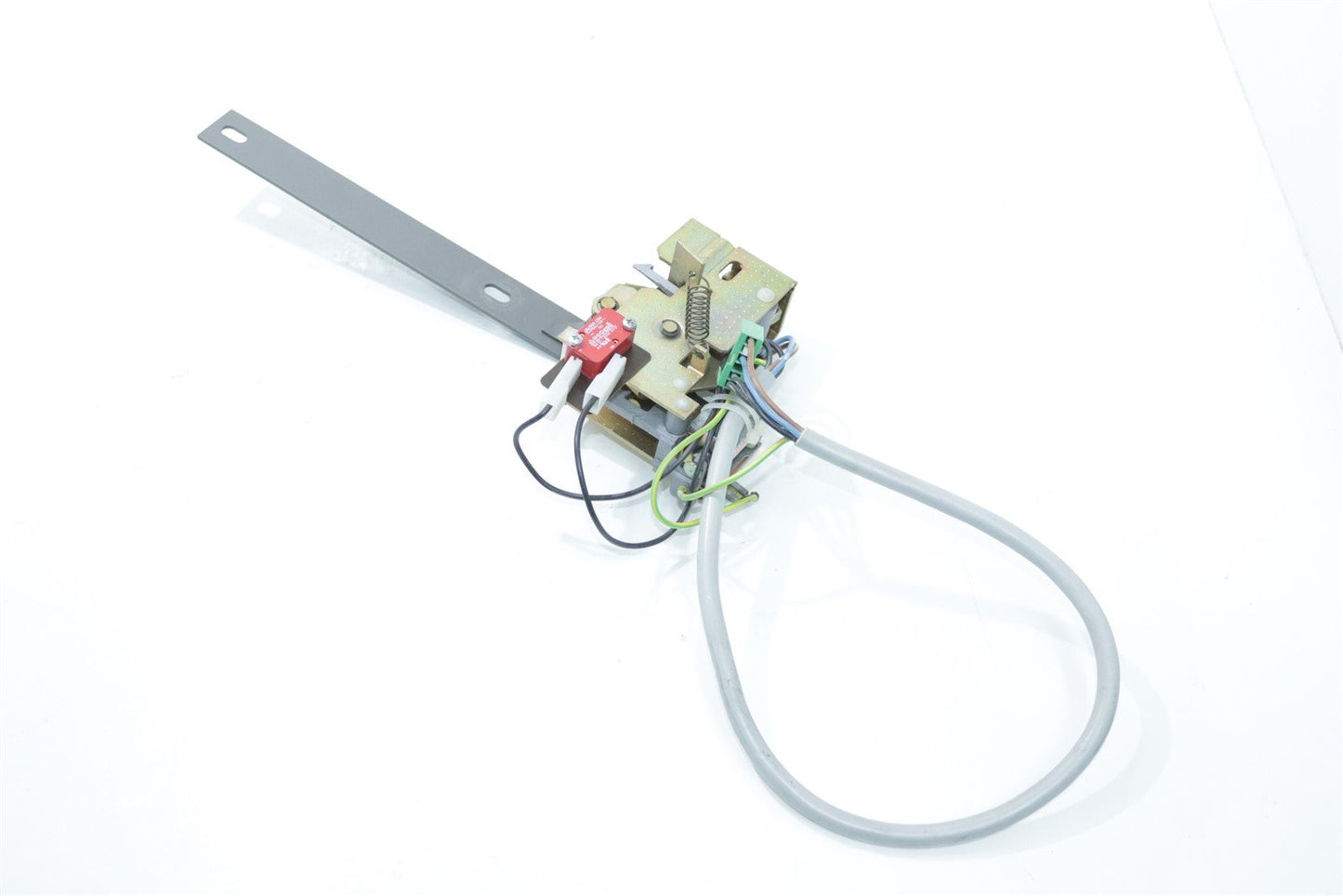 Hettich Rotanta / AP Centrifuge Door Lock Assy