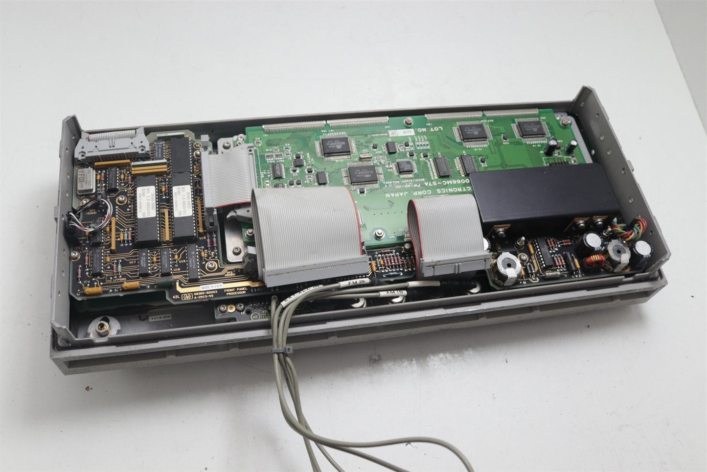 HP Agilent 83624A Sweep Generator 2-20 GHz Front Panel Assy