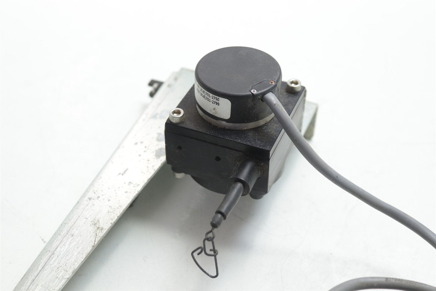 Celesco Transducer 9650663-2500 w/ 632800-1 REV D Position Sensor