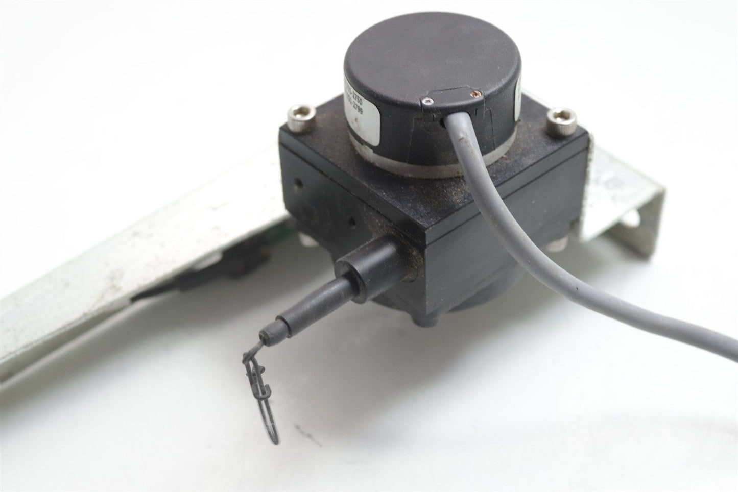 Celesco Transducer 9650663-2500 w/ 632800-1 REV D Position Sensor