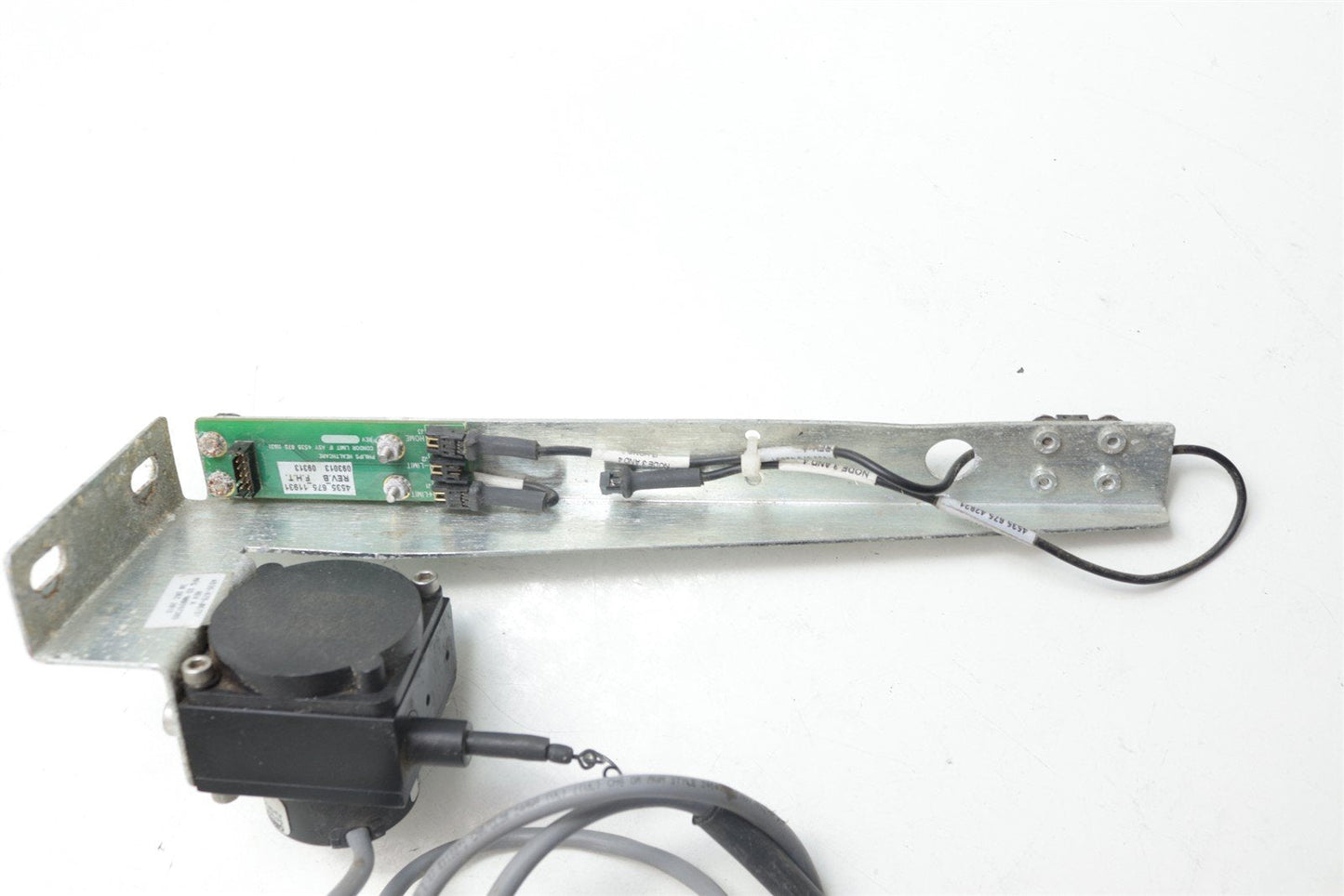 Celesco Transducer 9650663-2500 w/ 632800-1 REV D Position Sensor