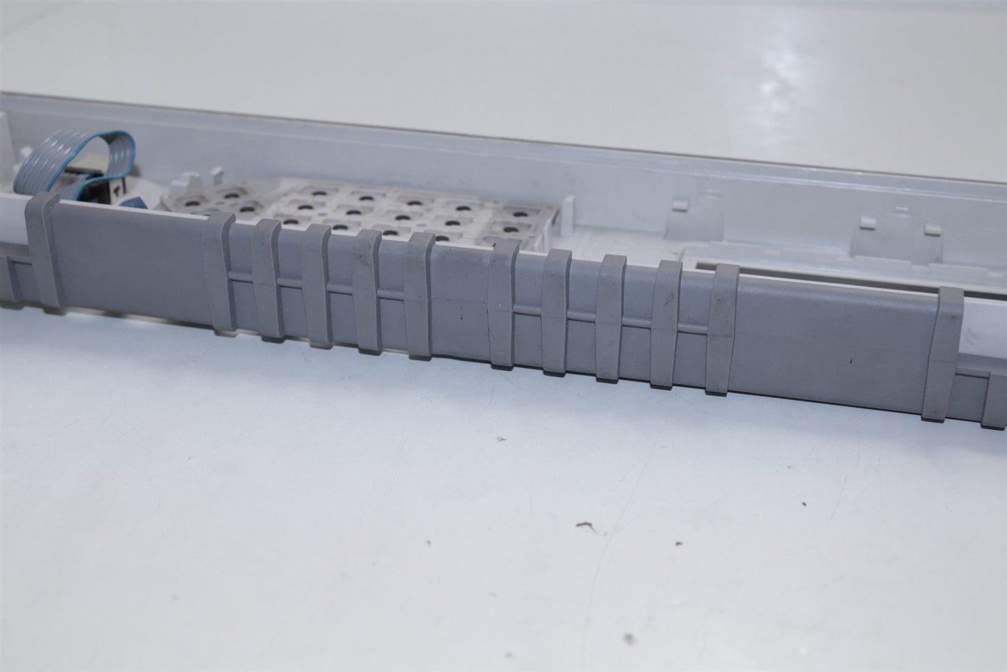 HP Agilent 81110A 330 MHz Pulse Signal Generator Front Panel Assy