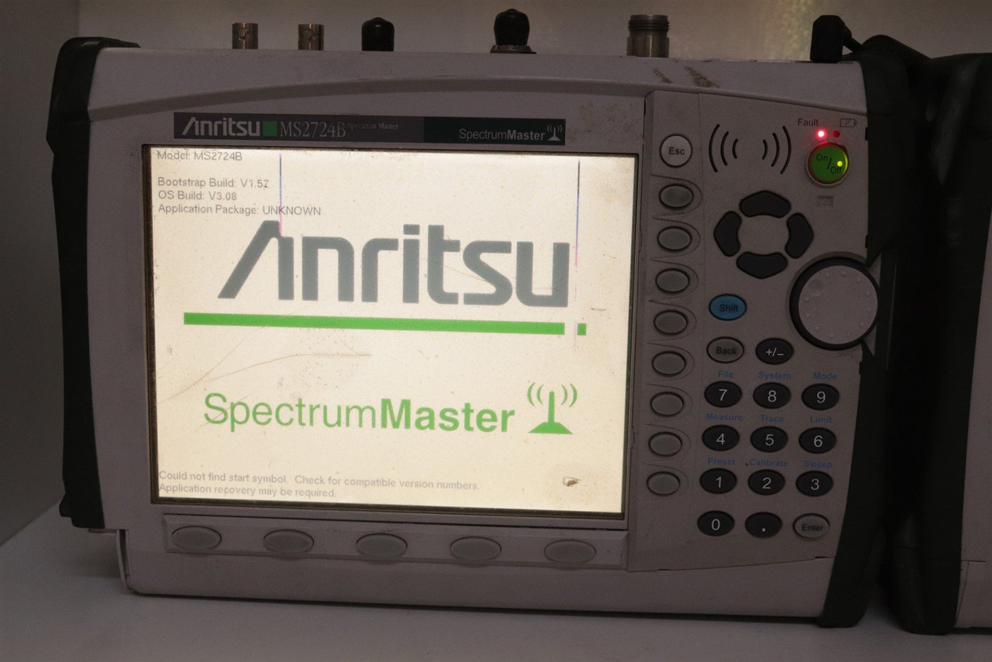 LOT OF 2 Anritsu MS2724B 9khz - 20GHz Spectrum Analyzer FOR PARTS