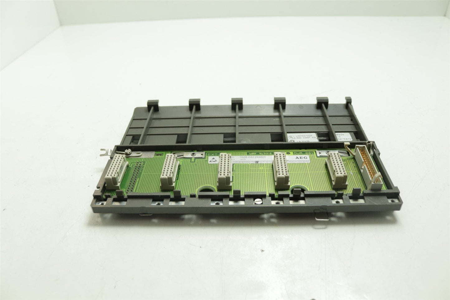 AEG Modicon Secondary Rack DTA 201 7628-042.244801