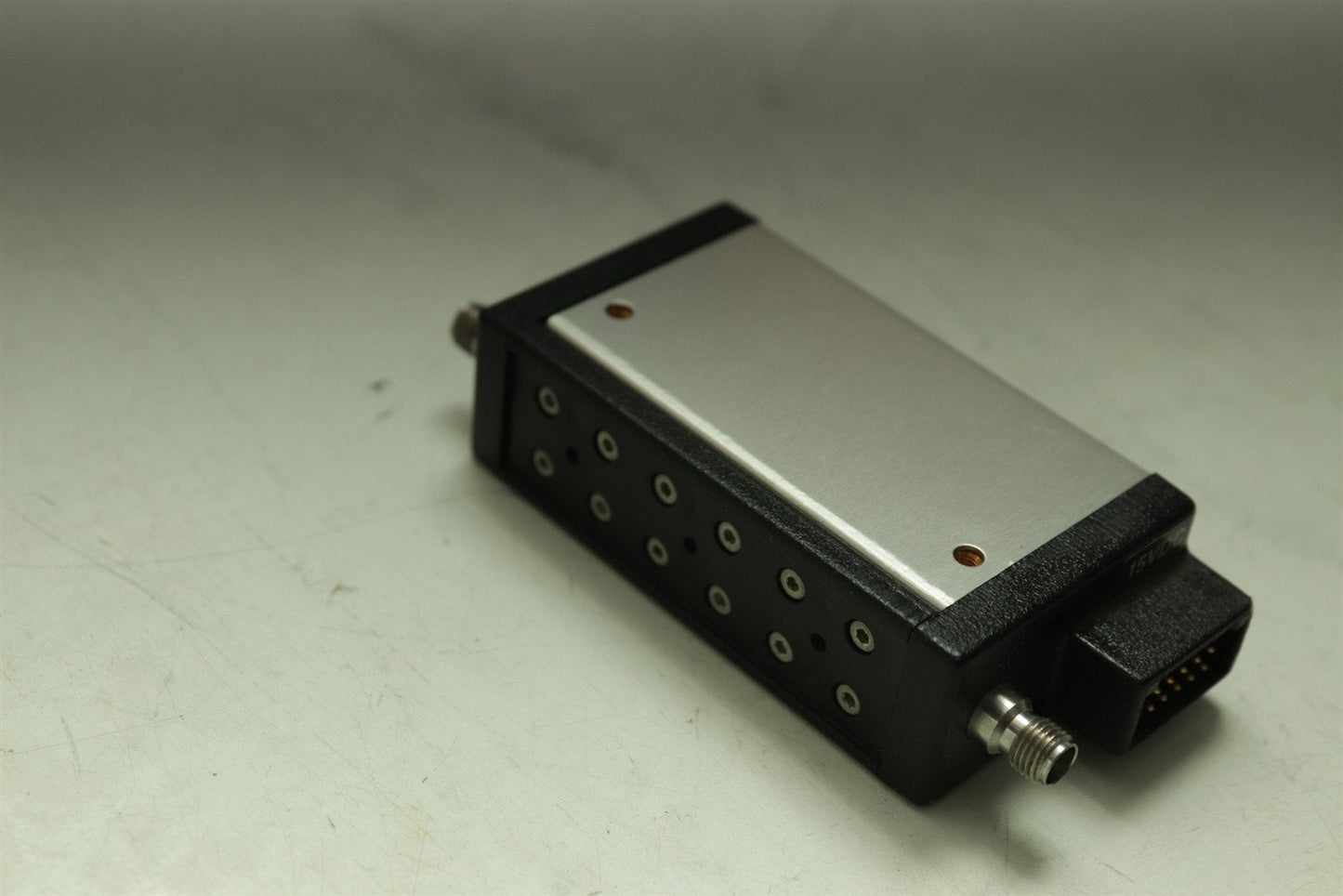 Agilent 33327-60001 Attenuator