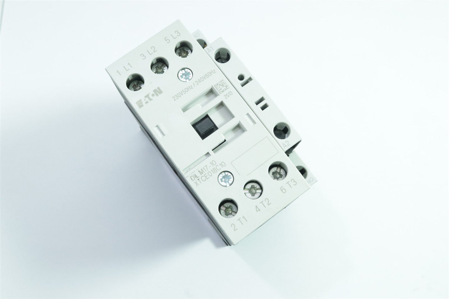 EATON DILM17-10 Contactor 230V50Hz / 240V60Hz XTC018C10