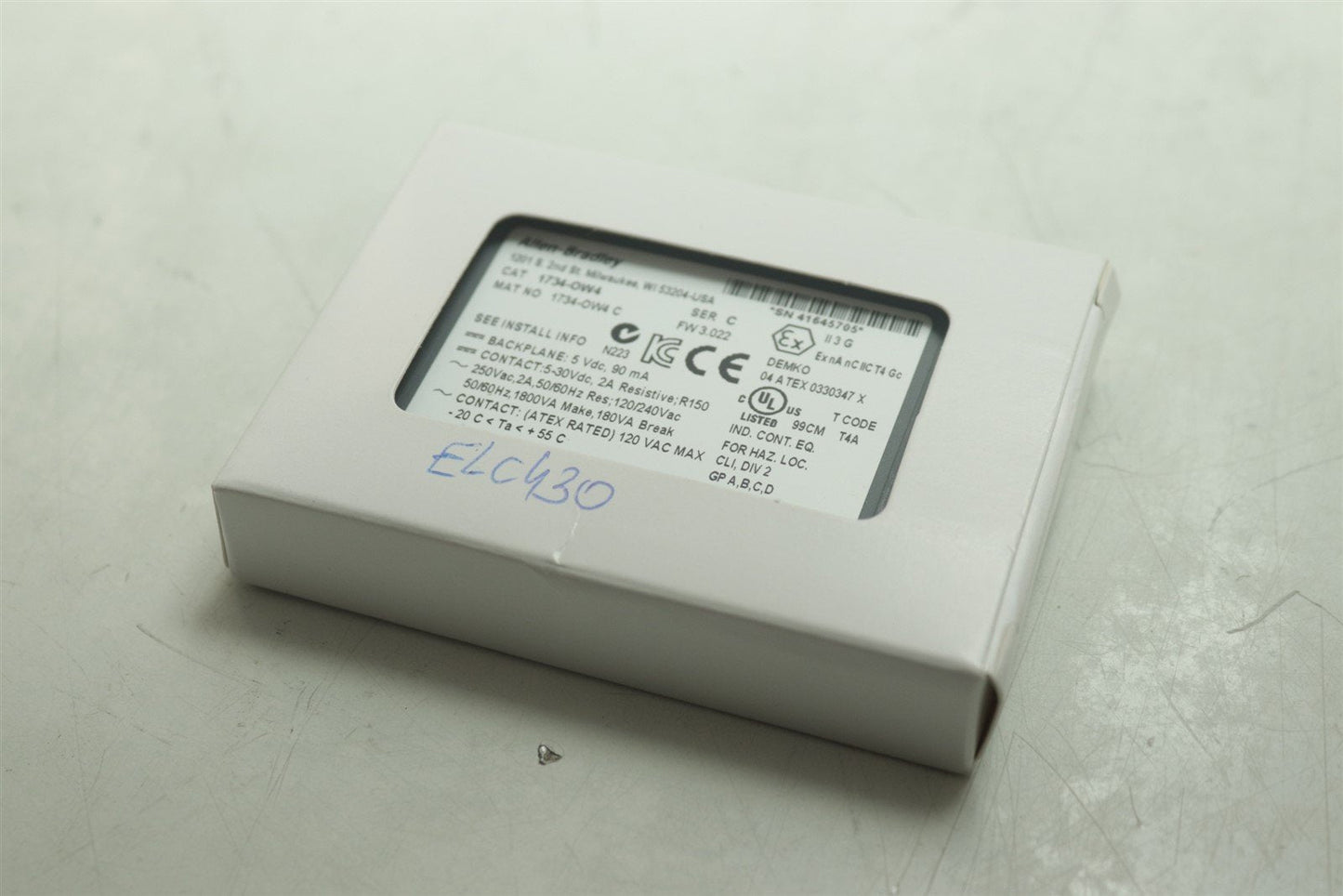 NEW Allen Bradley 1734-OW4 POINT I/O 4 Point Digital Output Module 1734OW4