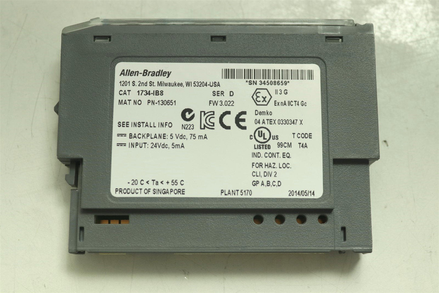 NEW Allen Bradley 1734-IB8 Safety Sinking Input Module 1734IB8