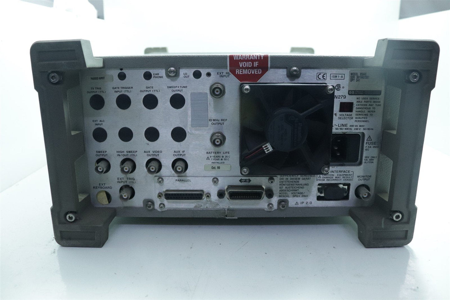 HP Agilent 8594E Spectrum Analyzer 9kHz-2.9Ghz Not Calibrated