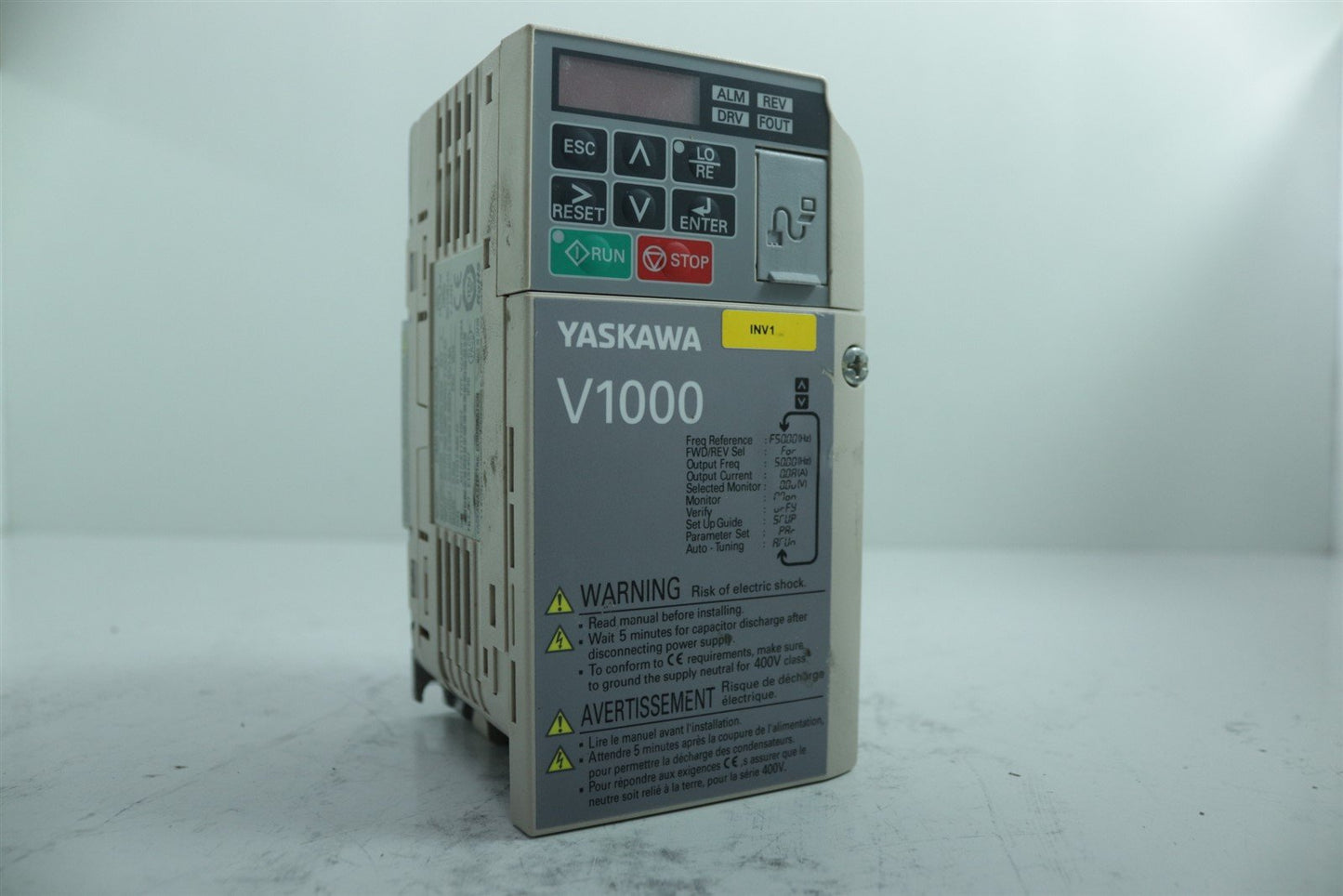 YASKAWA V1000 CIMR-VCBA 0003BAA Frequency Inverter