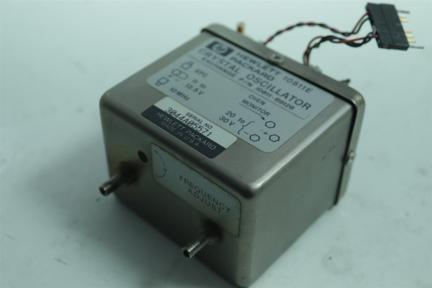 HP Agilent 10811E Crystal Oscillator 10MHz Reference Standard 10811-69126 TESTED